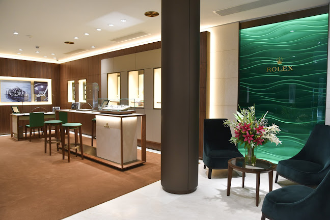 Reviews of Michael Spiers in Plymouth - Jewelry