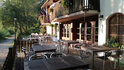 Photos of Hunting hotel Jivaka
