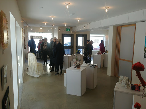 Storefront - Visual
