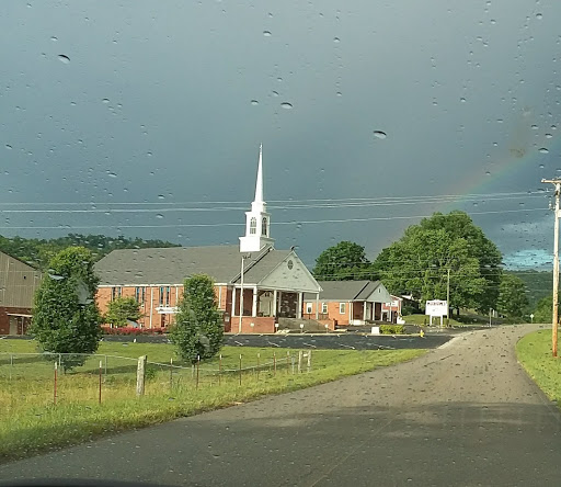 Bear Cove Baptist Church - Thumbnail