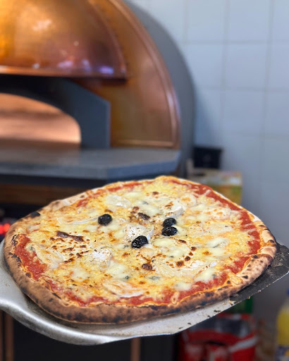 Photo 3 - Sanary Pizza