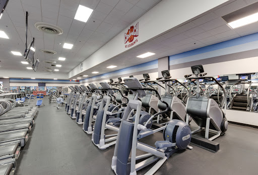 Crunch Fitness - Naples