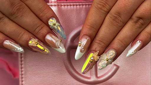 KINGSTON NAILS - Visual