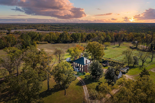 MICHELLE WILSON REALTY GROUP Gallery - United States