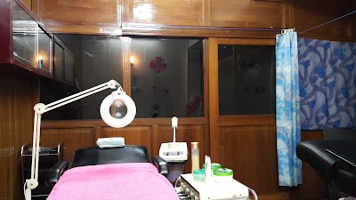 beauty-salon
