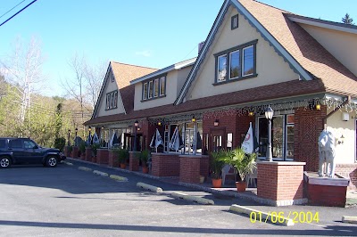 Photos of Carriage House
