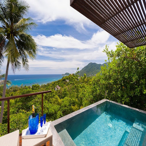 Overthemoon Luxury Pool Villas by null
