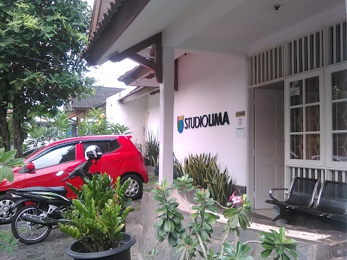 StudioLima Kemang Pratama, Author: StudioLima Kemang Pratama