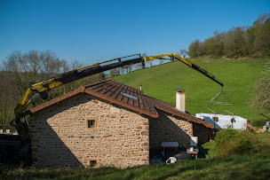 Photo n°10 de Piscines Ibiza Roanne - Billet Fonteret BTP à Thizy-les-Bourgs (Société de construction de piscine)