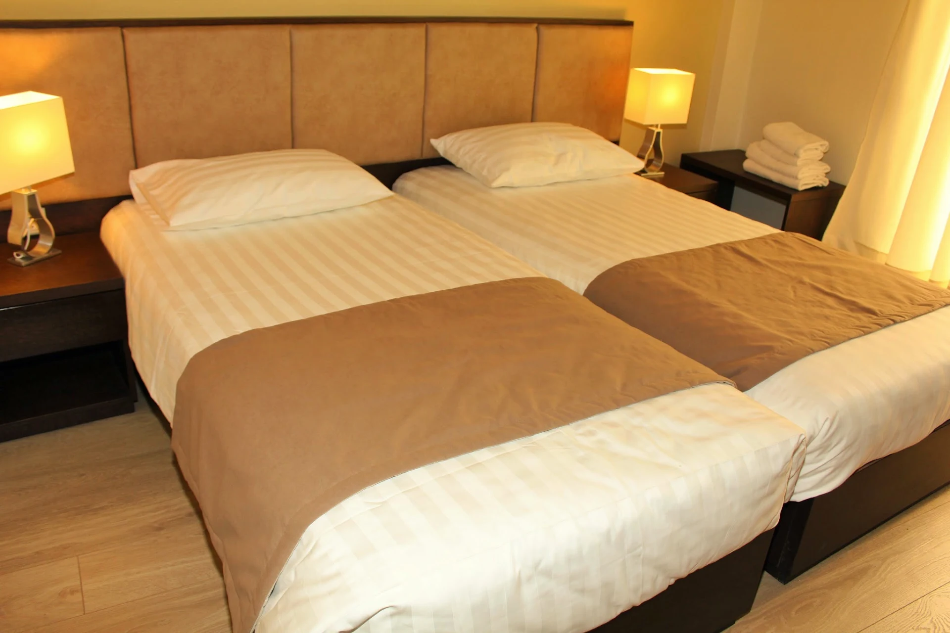 Hotel REA