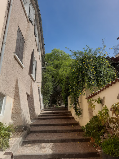 Vieux village de La Garde - Thumbnail