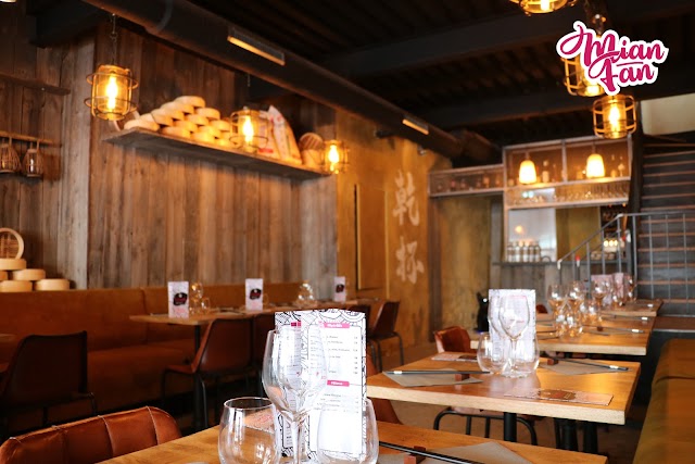 Mian Fan Grands Boulevards