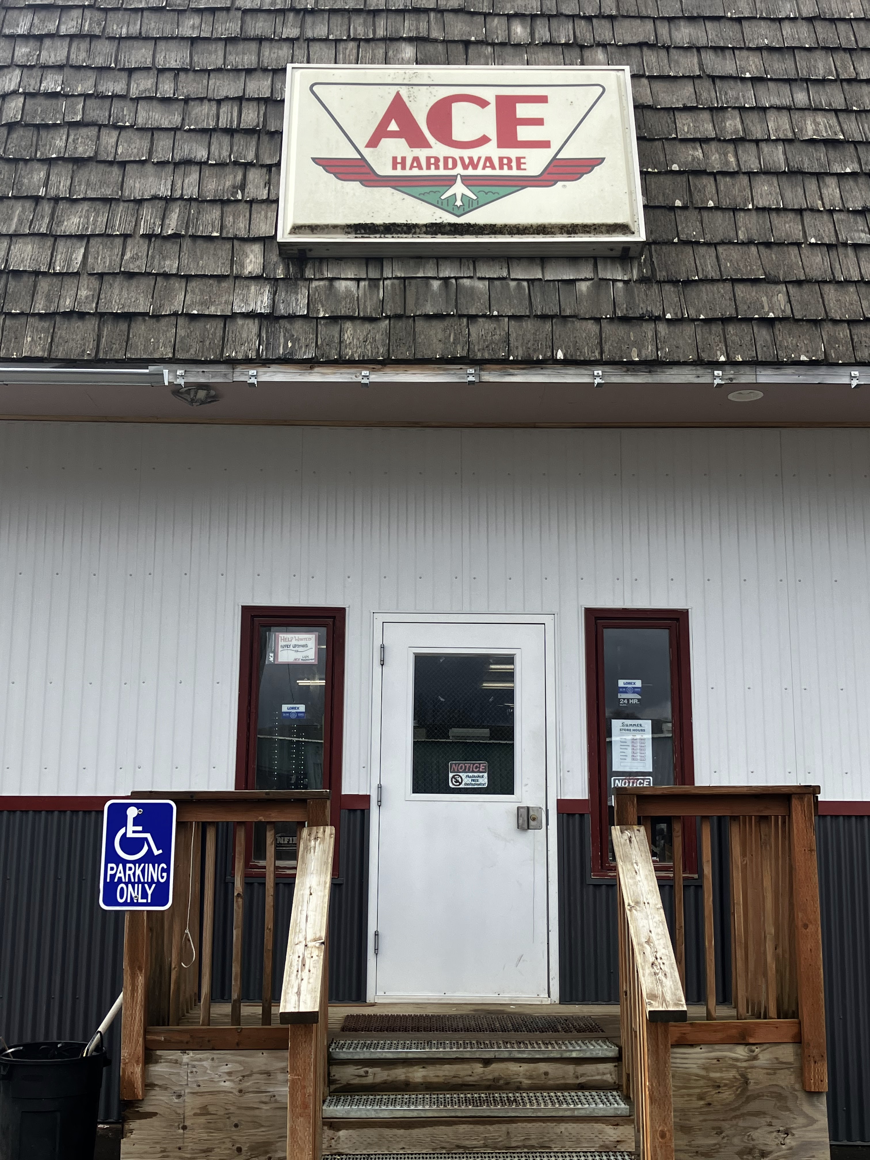 L & M Supplies