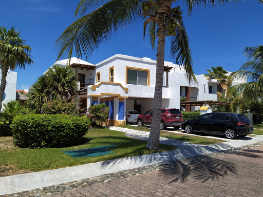 Vendo Casas Soluciones en Bienes Raíces