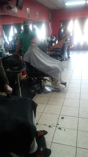 Barber's Club & Hair Studio