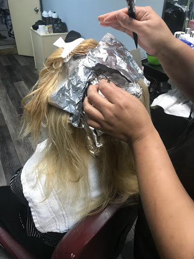 Latino Beauty Salon