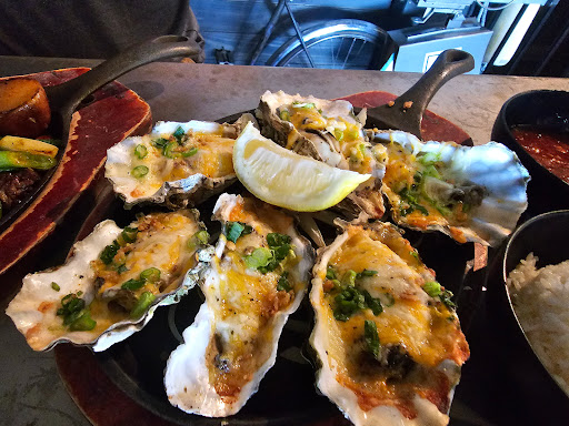 Simmer Claw Bar - Thumbnail