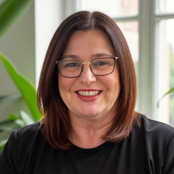 Jayne Morris Estate Agent photo 2