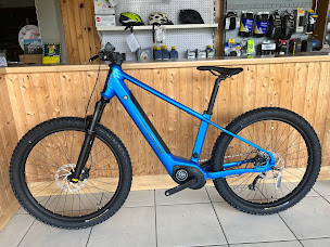 Photo n°5 de RIEU MOTOS à Mur-de-Barrez (Magasin de motos)