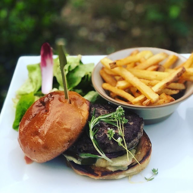 La table de Terrebrune