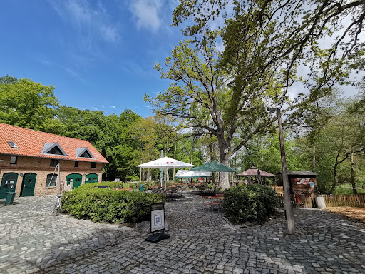 Schlösschen Sundische Wiese