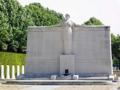Cemetery in the city of Creteil - Thumbnail