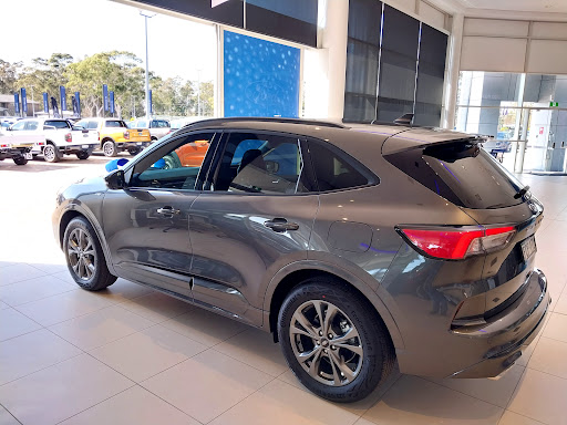 Peter Warren Smithfield Service Centre Gallery - Australia