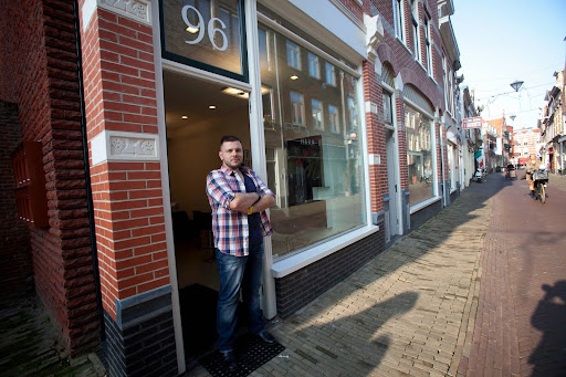 Paul Zwolinski Haar & Visagie - Thumbnail