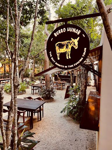 Burrito Trompudo Firewood Goumert Cousine