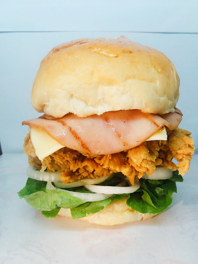 Burger Bakar Kaw Kaw