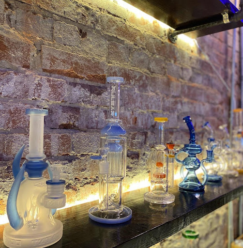 The Laboratory | THCA Hemp Dispensary - Thumbnail