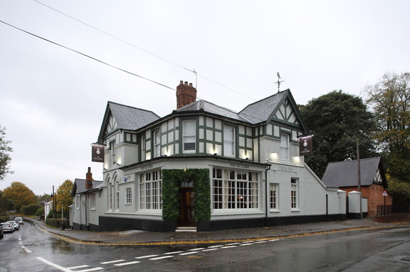 Victoria Barnt Green Bromsgrve - Pub
