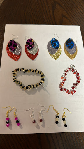 Pink Queen Jewelry