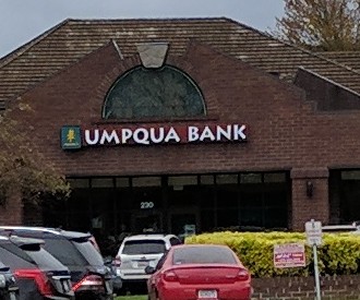 Umpqua Bank photo