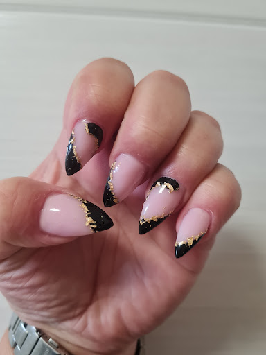 KEN Beauty Nails - Thumbnail