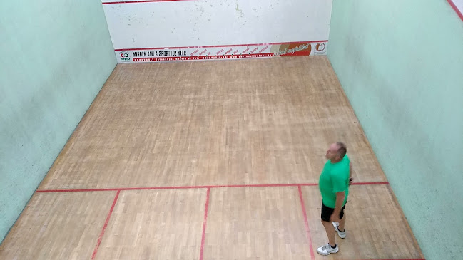 Squashberek Fallabdapálya Sportközpont - Sportpálya