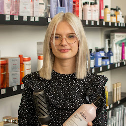 Photo n°5 de Gomina Coiffure ️ | Coiffeur Calais à Calais (Barbier)