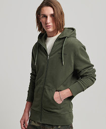 Photo n°10 de SUPERDRY-CABAIA à Le Puy-en-Velay (Magasin de vêtements pour jeunes)