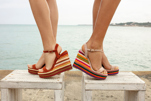 LOLA & LO Gallery - Spain