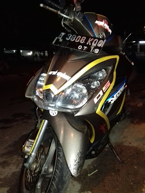 Dealer Motor Suzuki Bekasi Narogong, Author: Bayu Santoso putra dewata