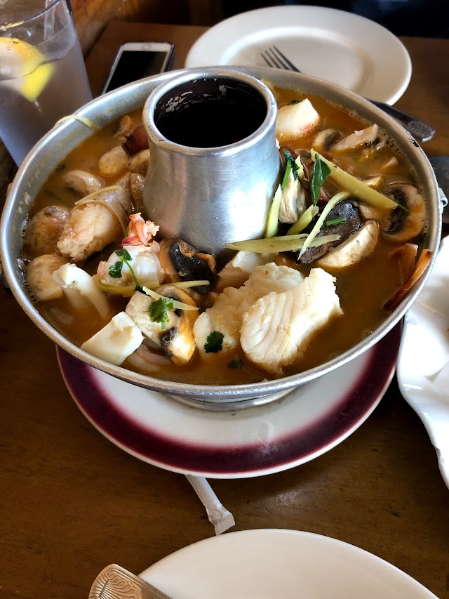 Cholada Thai Beach Cuisine