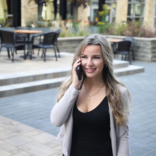 Tia Deutschmann - RE/MAX Twin City Realty Inc. - Thumbnail