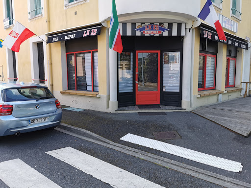 LE 15 SPORT BAR - France