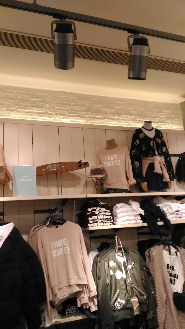 Pull & Bear