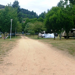 Photo n°22 de Camping Municipal du Lac à Saint-Martial (Terrain pour camping-cars)