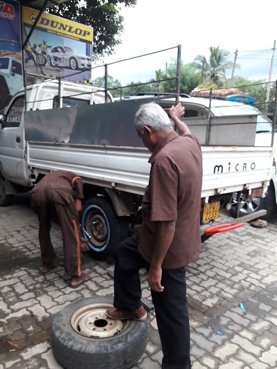 Photos of Anura Tyres