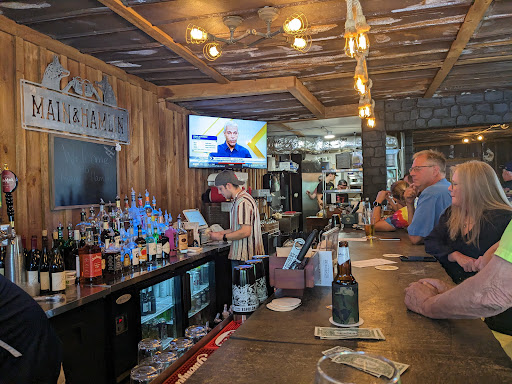 The Bar At Main And Hamlin - United States
