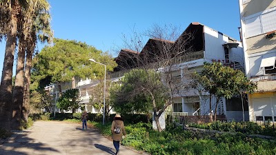 Photos of G&uuml;lplaj Otel