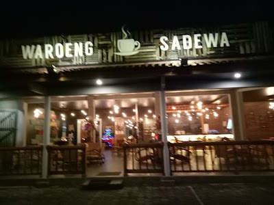 Photos of Waroeng Sadewa