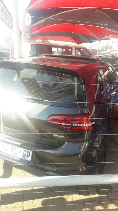 Photos of Omars Auto City
